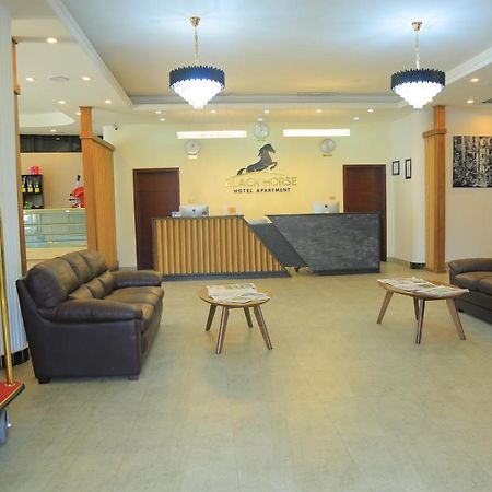 Black Horse Hotel Apartment Адис Абеба Екстериор снимка